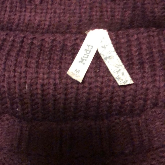 Sweater - Picture 4 of 4